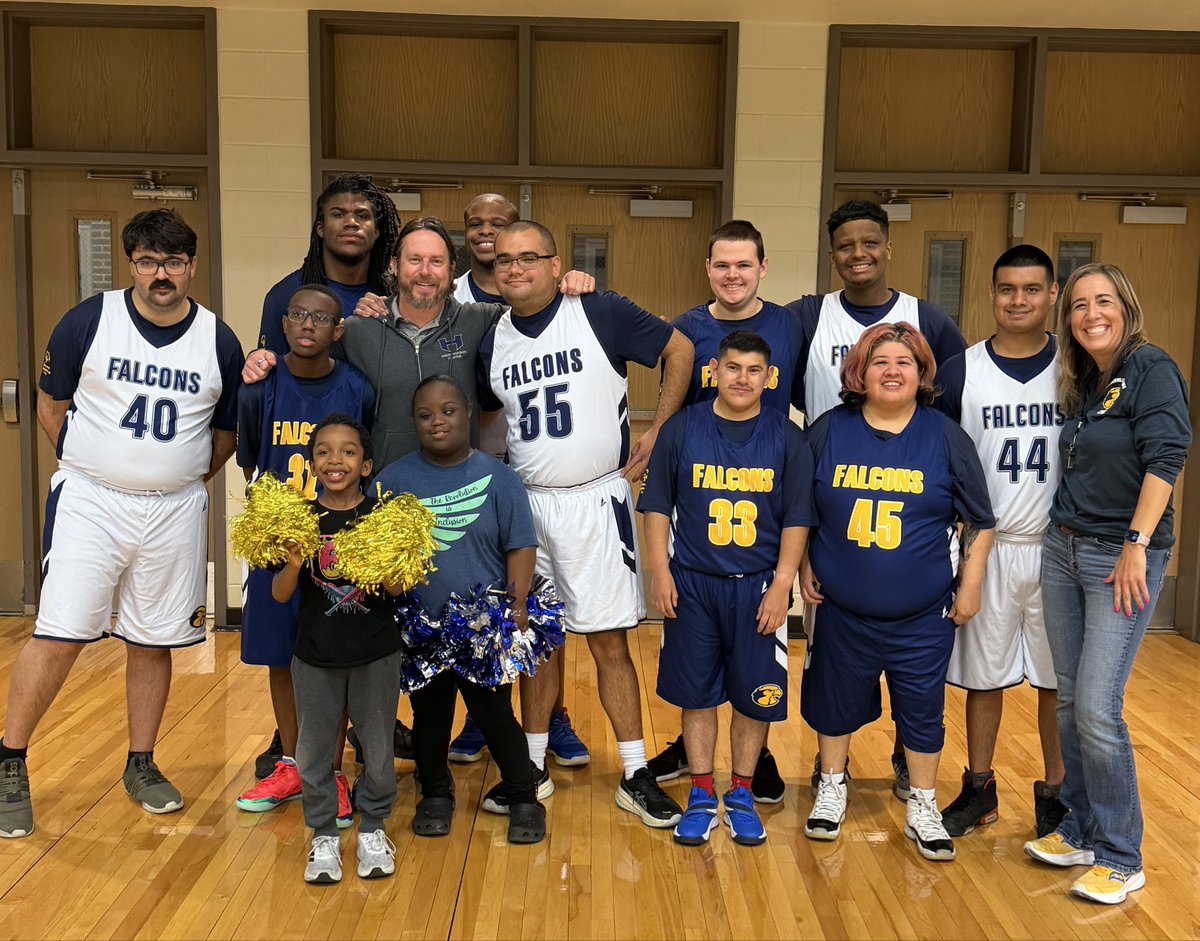 CoachAmy tweet media