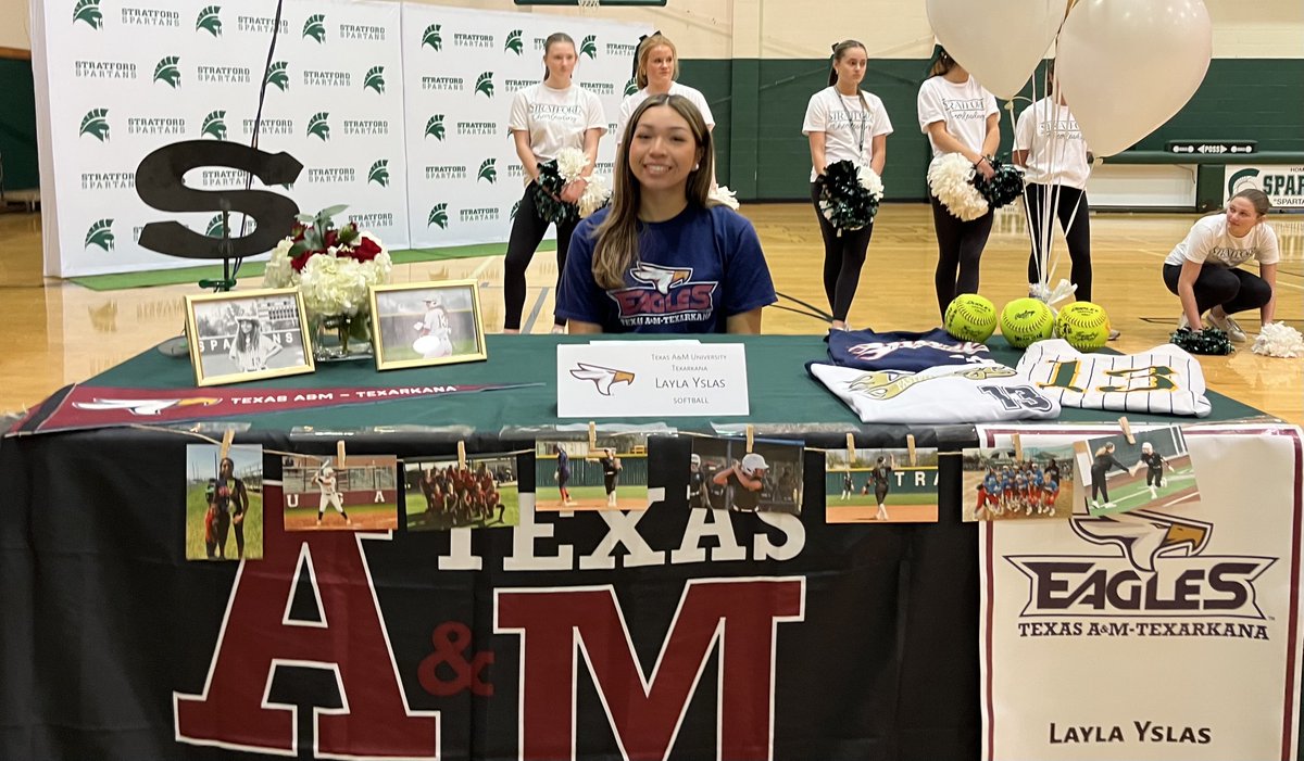 sbisdathletics's tweet photo. Congratulations to ⁦@StratfordSBall⁩’s Layla Ayala’s on her commitment to Texas A&amp;M Texarkana! #SBISDProud https://t.co/xa6UheDv5M