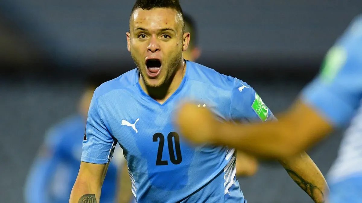 Tyrion Lannister, pero el que va a la Ámsterdam. tweet media