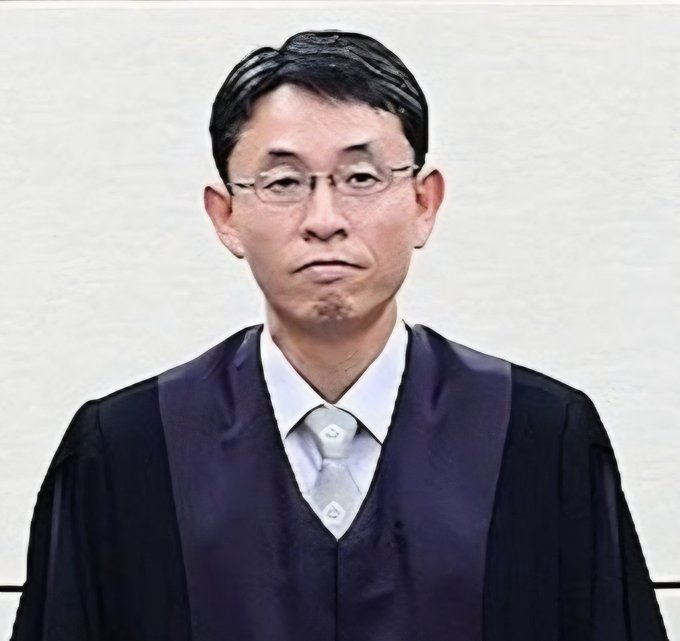 사법부 쥐구멍에 서식하는 내란 쥐새끼 우인성