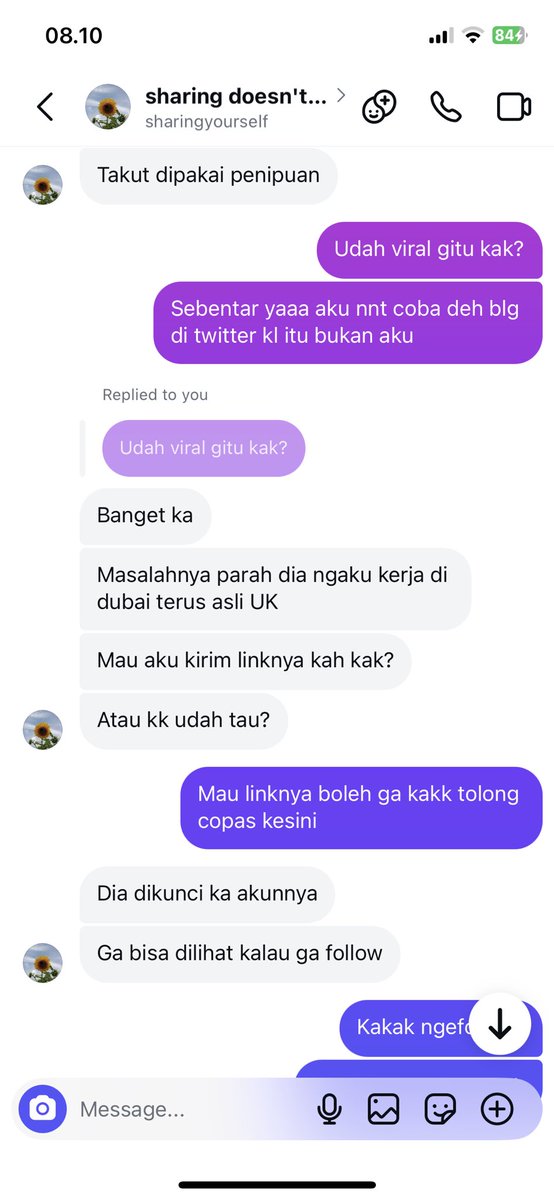annisahppsr__'s tweet photo. @elledvny @antifakerclubs @annisahppsr Sebagai klarifikasi, berikut saya lampirkan beberapa bukti laporan yang masuk lewat DM ke akun saya. Dari screenshot ini terlihat pola penipuan yang dilakukan akun tersebut ( @elledvny ), dan ini jelas merugikan saya serta banyak orang lain yang sudah menjadi korban. https://t.co/Nf4JobF9Pb