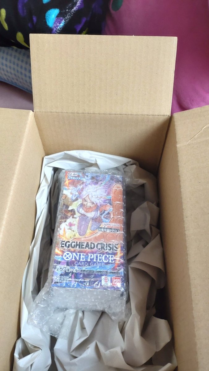 08kfc's tweet photo. トレセンからBOX届いた〜!!
近所じゃ、どこも買えなかったから
開封が楽しみ過ぎるｗｗ

#トレカセンター当選報告 https://t.co/GXfweqjINQ