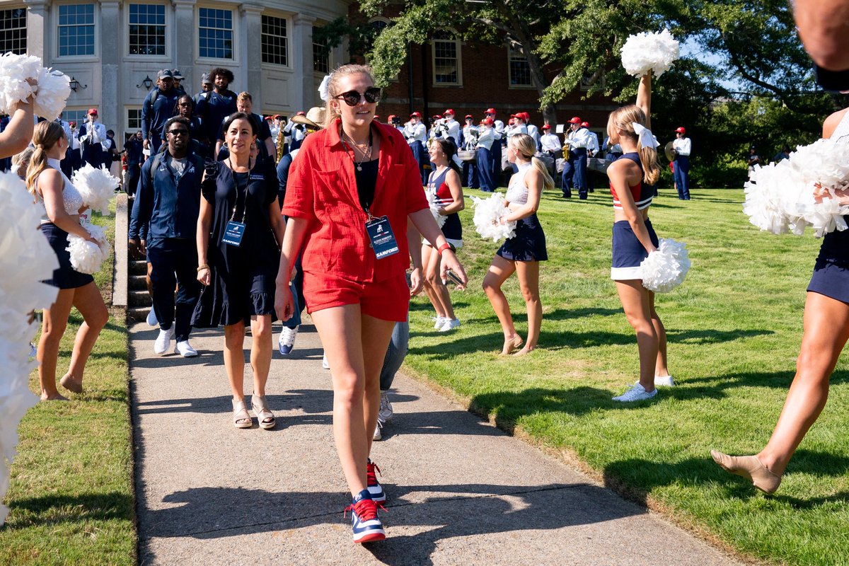 Alexis Gillespie (Roberts) tweet media