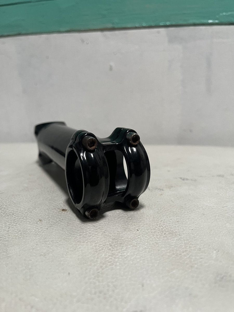 bowtrickster tweet media