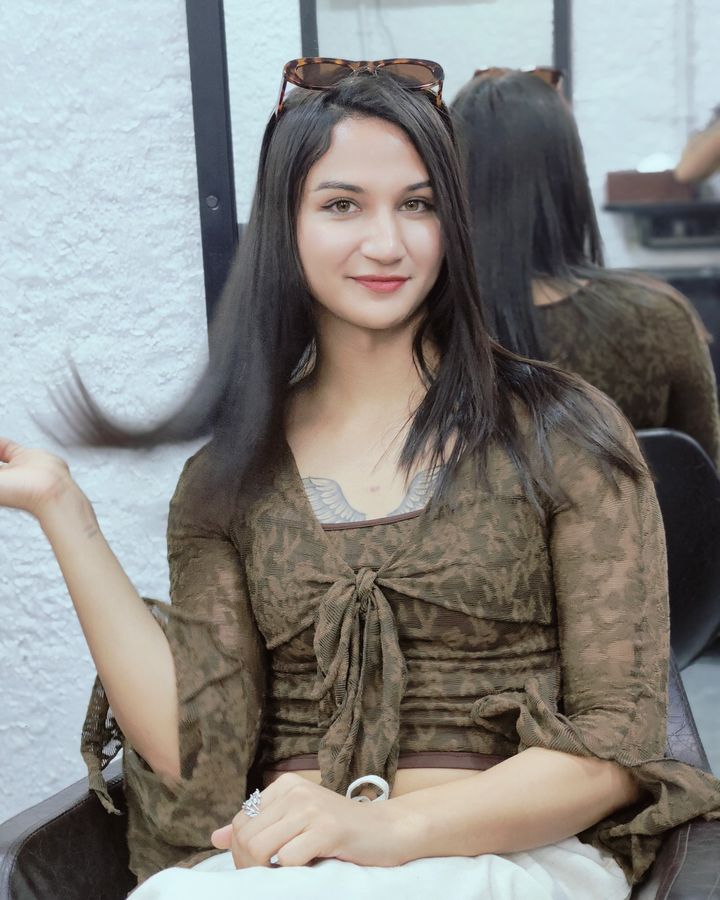 5 साल बाद अब अनाया बांगर करवाएंगी जेंडर चेंज

Anaya Bangar को अब पिता Sanjay Bangar का सपोर्ट मिल गया 
मार्च में जेंडर अफर्मेशन सर्जरी होगी जिसके बाद ये पूरी तरह से लड़की हो जाएंगी

लेकिन 90% लोग जानते थे कि ये लड़की बन चुकी हैं

ऑफिशियल मुहर अब लगेगी .....See more