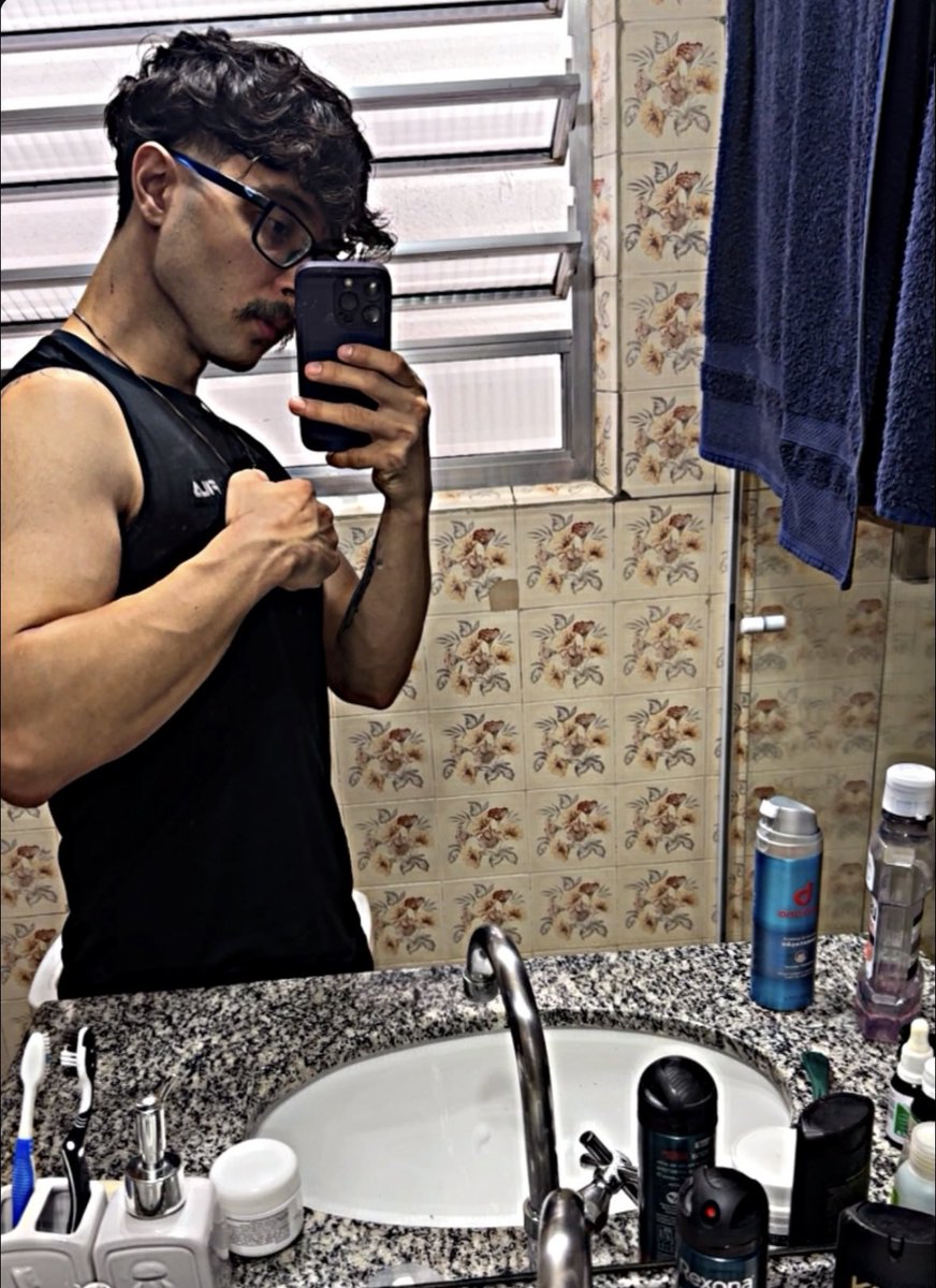 Nunca foi sorte, nunca foi talento, sempre foi invogers. 

invokers.com.br