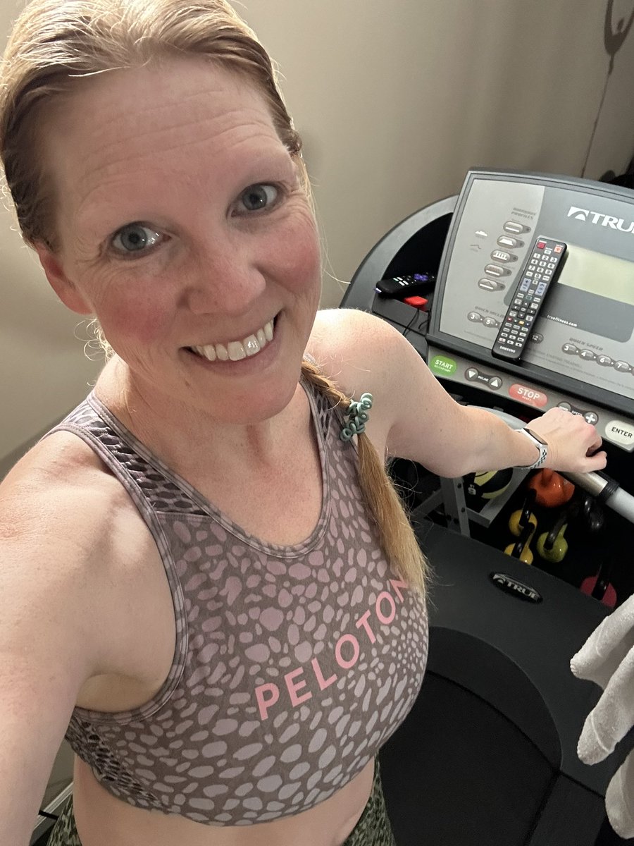 RunEatBeHappy tweet media