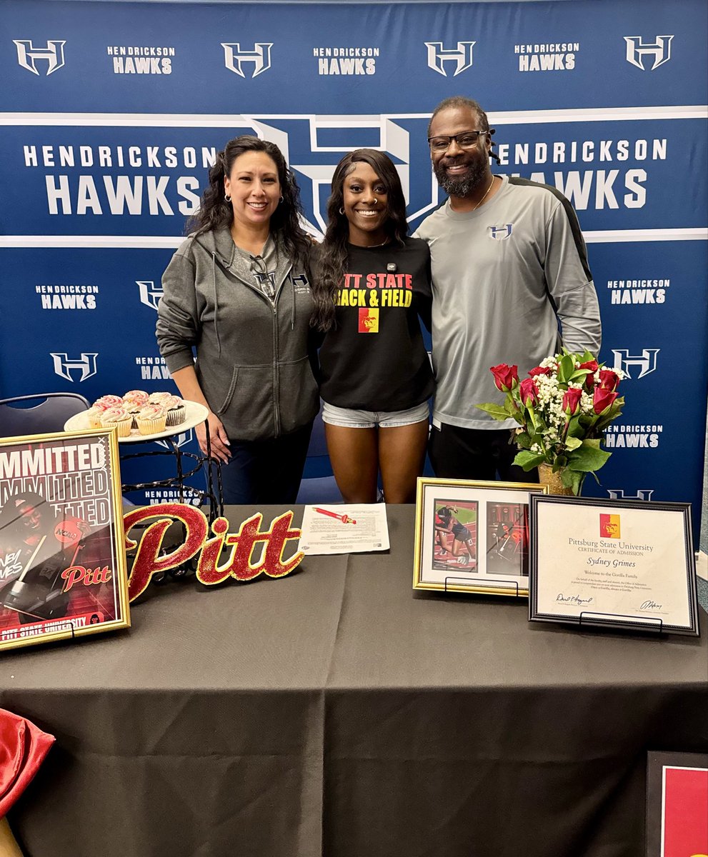 Hendrickson Track & Field tweet media