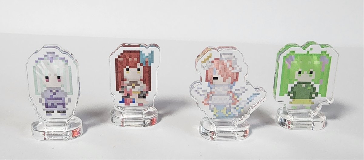 본디 천천히 만들려고 하였으나 보여줄게 완전히 달라진 나를 시전하거나 떠날예정이거나 대변신을 위한 폐관하는 녀석들이 생겨나길래 더 늦기전에 급히 뽑아봤느니라. 
운실아해는 뭐냐고? 어... 그냥 이름이 ㄱ 으로 시작해서 운좋게 꼽사리 낀 경우인게지 홀홀