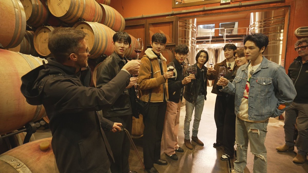 📢 #ジェジュン #SEVENTEEN #JEONGHAN #DINO ら出演！
 
『魔法のランプ―イケメン旅行記 in France―』
3月にMnet Japanで放送決定✨
 
各界で活躍する7人のイケメンが集結💫
フランス南部・モンペリエを舞台に
笑いと癒やしが詰まったトラベルリアリティをお届け！

📅 3月22日(日)14:00～