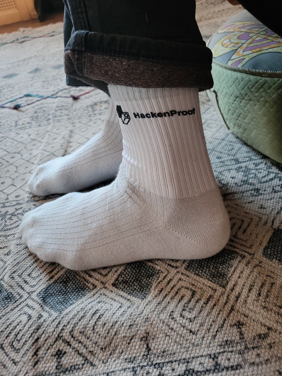 Lizzybeth.eth tweet media