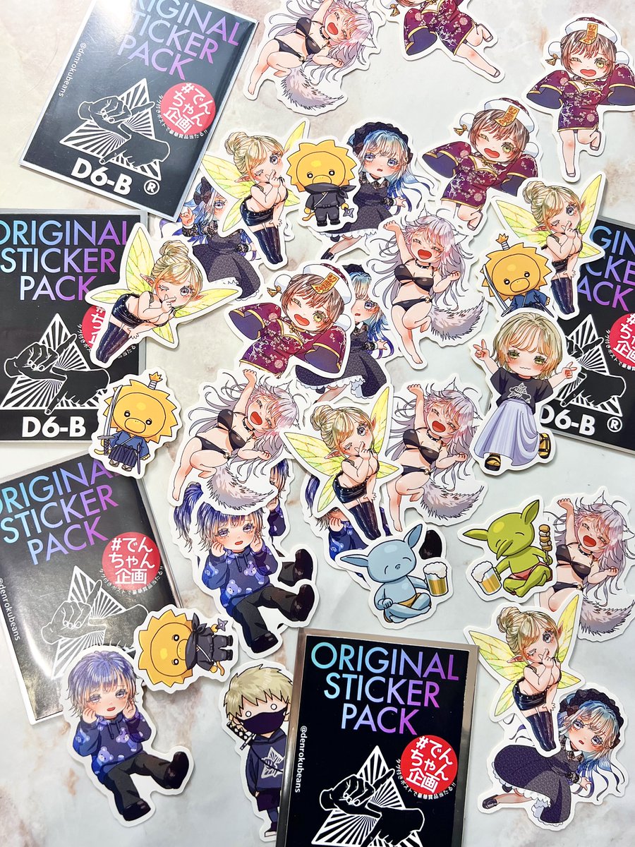 こちらまだまだ在庫あります❣️❣️ オリジナルステッカーパック好評