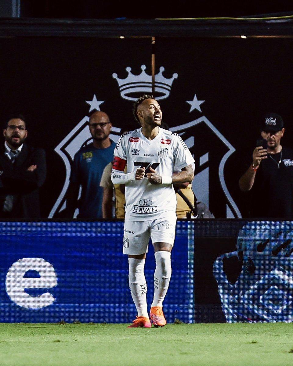 njdmarlon's tweet image. Feliz aniversário, ídolo. ❤️

Que você se reencontre pra completar a última missão.