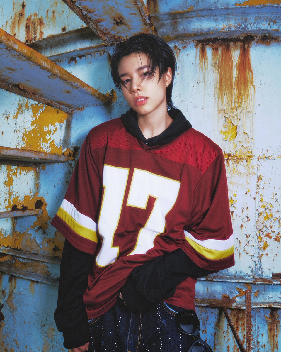 louatelier's tweet photo. #LOUIS #루이 #LNGSHOT #롱샷 https://t.co/as9YBLJJR5