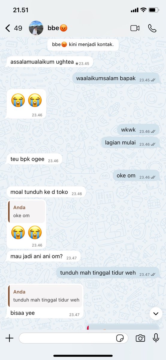 iccespy's tweet photo. gemes banget awalnya aku gamau kalo ni orang ngedeketin aku tpi gatau keajaiban dari mana tbtb dia ngeluluhin hati aku sampe sekarang lagi nyiapin buat nikah😭 https://t.co/ckheeGxvQL