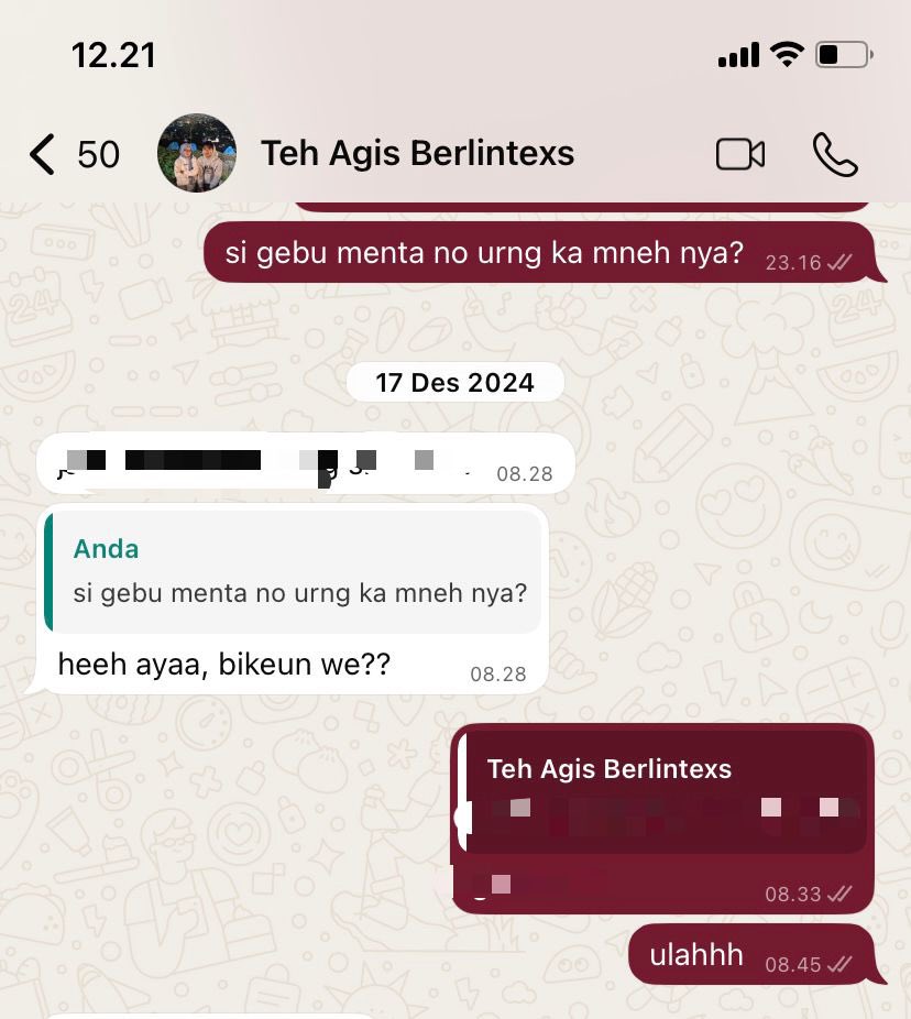 iccespy's tweet photo. gemes banget awalnya aku gamau kalo ni orang ngedeketin aku tpi gatau keajaiban dari mana tbtb dia ngeluluhin hati aku sampe sekarang lagi nyiapin buat nikah😭 https://t.co/ckheeGxvQL