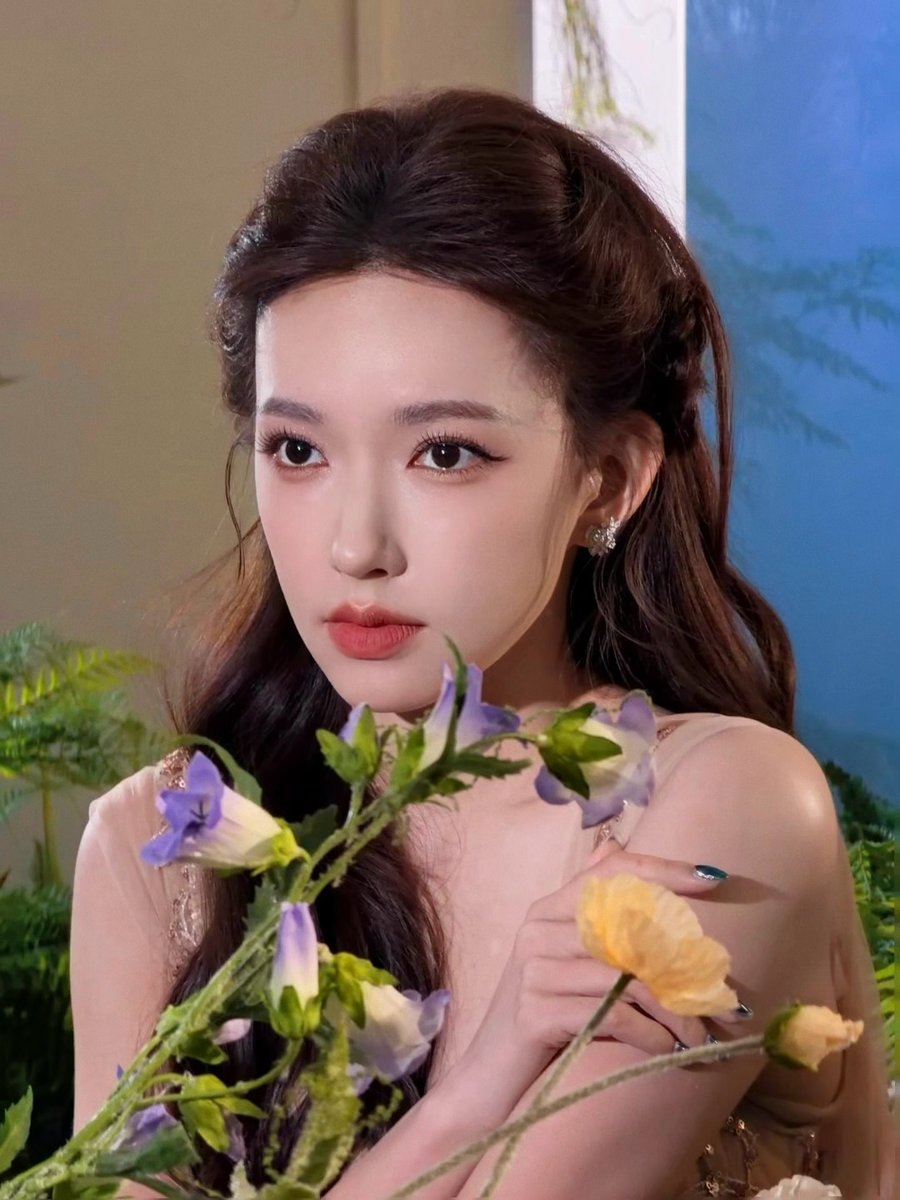 xiaojiejie3832's tweet photo. 程潇这是火力全开了 https://t.co/2NQ0bH6uuj