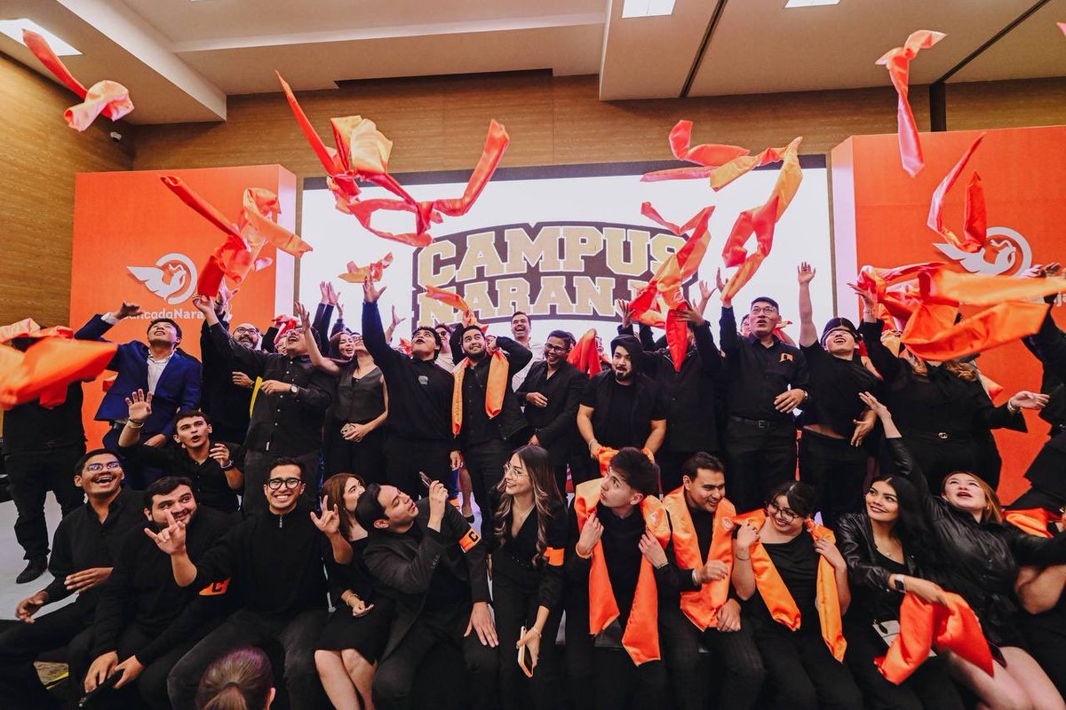 Percibo que aumentan las mentiras y descalificaciones de Morena en contra de nuestro Movimiento. Y una cosa me queda clara: ya vieron cuál es la alternativa que más crece en México 🇲🇽. 

Les recomendaría serenarse y trabajar más con la gente. Pero hace tiempo que se perdieron. ✌🏼