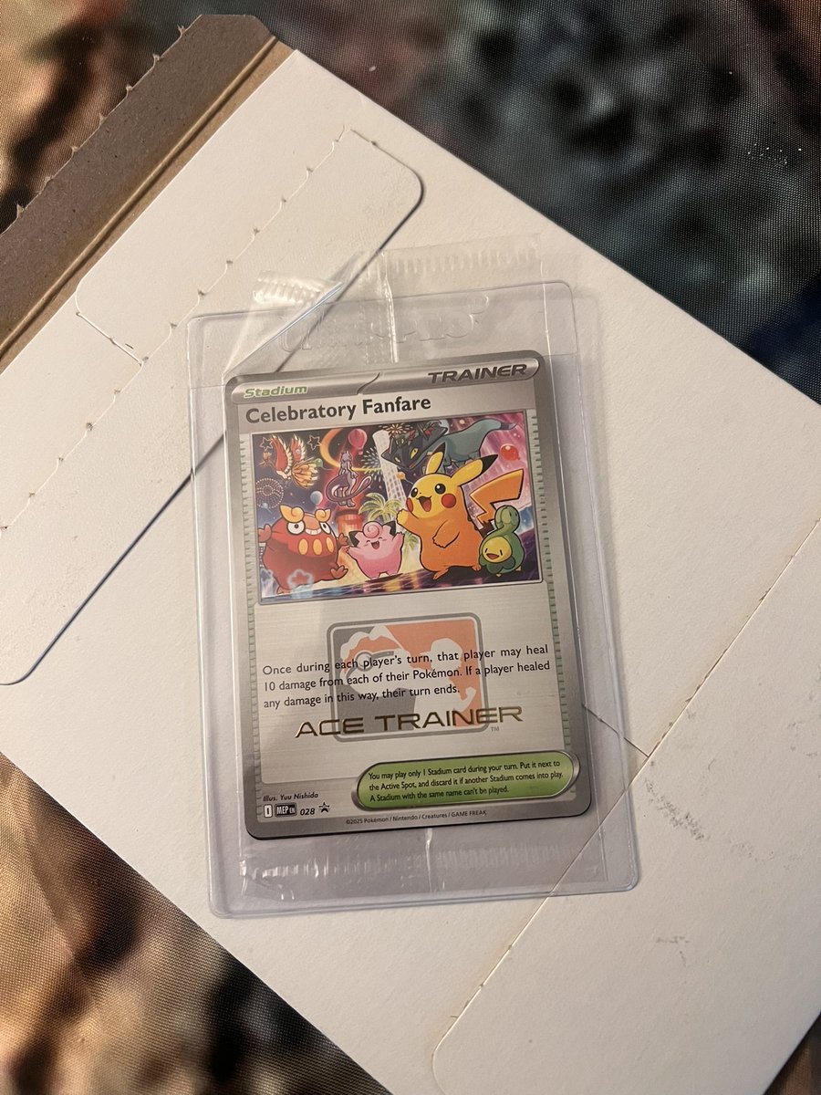 ayoitsbenji's tweet photo. Selling my Ace Trainer, Celebratory Fanfare card - open to offers! https://t.co/R0iH0UBulO