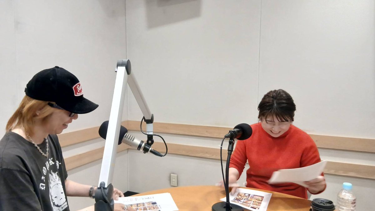 シド マオの "Your morning color" tweet media