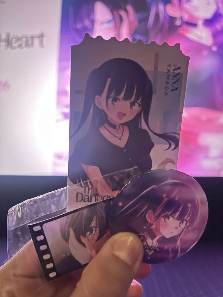 Ya vimos #TheDangersInMyHeart, una comedia romántica juvenil ideal para este #SanValentin.
Estrena de manera simultánea en Latinoamérica y Japón el 13 de febrero. Pronto reseña.
Gracias a nuestros amigos de <a href="/KonnichiwaFest/">Konnichiwa!</a> <a href="/MasQueCineLatam/">Más Que Cine Latam</a> <a href="/Cinepolis/">Cinépolis</a>