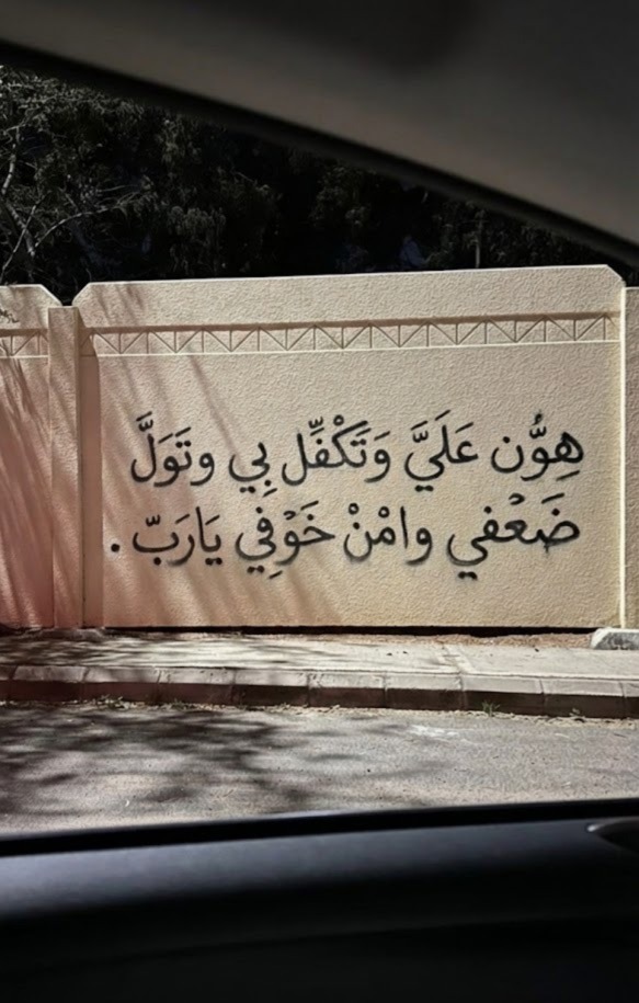 1A_610's tweet image. 