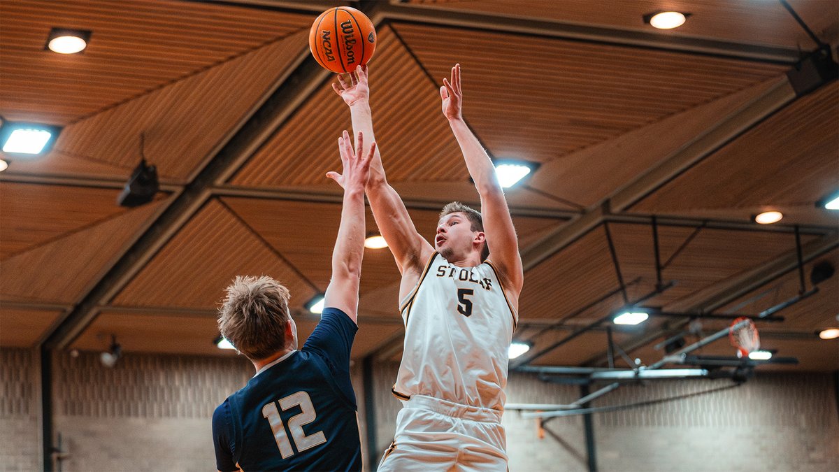 St. Olaf Athletics tweet media