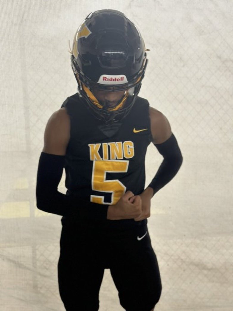 Recruiting 1-0-1 tweet media