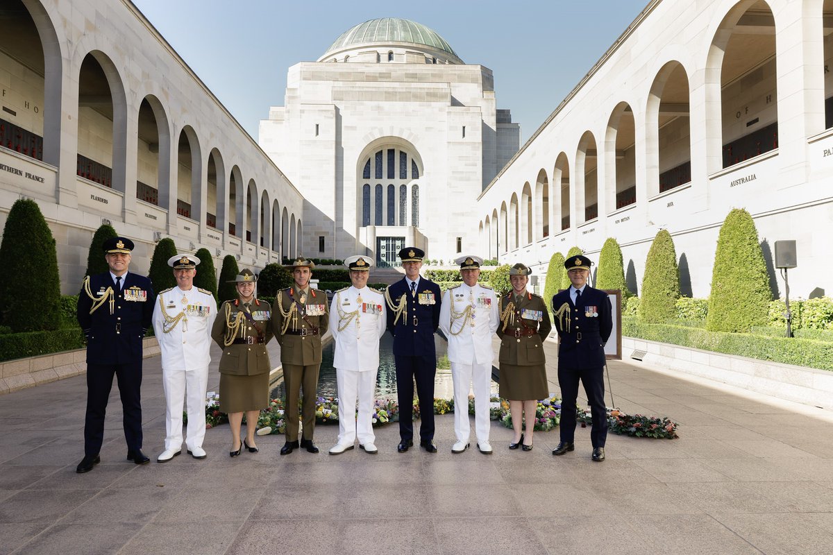 Admiral David Johnston tweet media