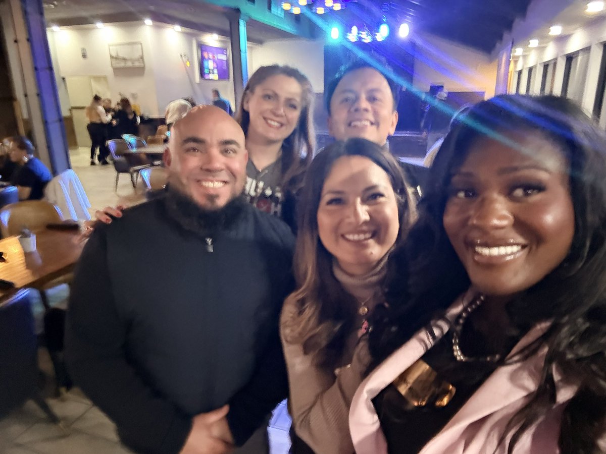 Ms. Martinez tweet media