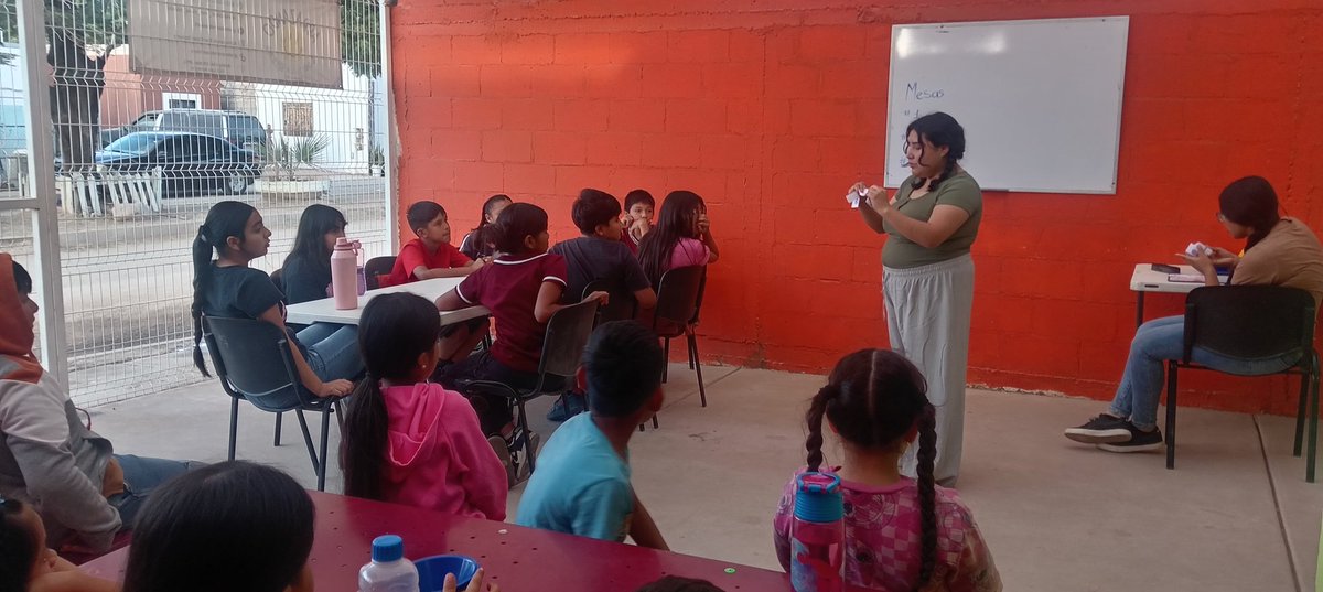 🌿 Huerto urbano: aprender, jugar y descubrir cómo sembrar en la ciudad. ¡Conocimiento que crece! <a href="/RebecaVzlaA/">Rebeca Valenzuela</a> <a href="/ISJuventud/">Instituto Sonorense de la Juventud</a> <a href="/bujia_la/">La Bujía News</a> <a href="/AlfonsoDurazo/">Alfonso Durazo</a> <a href="/COVESSONORA/">COMISION DE VIVIENDA</a> <a href="/AnaMadaii/">Morning Star</a> <a href="/anuoa/">Aris</a> <a href="/OdinBlanco/">Odin Blanco Pérez</a> <a href="/CPJannyBarrera/">CP Janny Barrera</a> <a href="/pichonpavlovich/">Sergio Pavlovich</a> <a href="/sergiovallep/">Sergio Valle Padrés</a> <a href="/ElSolHermosillo/">El Sol de Hermosillo</a> <a href="/rodrigofh1101/">Rodrigo Flores H</a> <a href="/GlodeJo07/">Gloria Alfa y Omega</a>