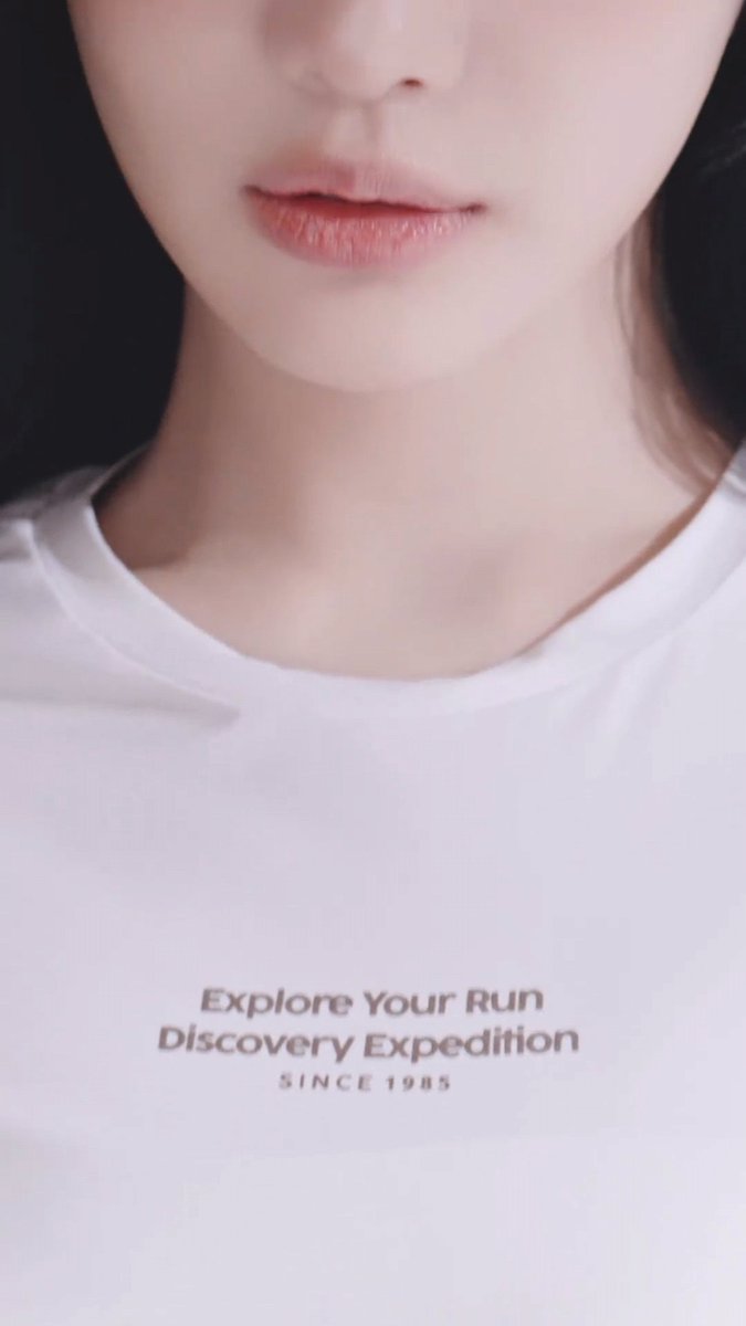 Congratulations to NingNing, as a Chinese idol, on successively landing collaborations with three Korean brands: FILA, Matin Kim and Discovery Expedition! This is definitely a dual recognition of her soaring popularity and outstanding commercial value！