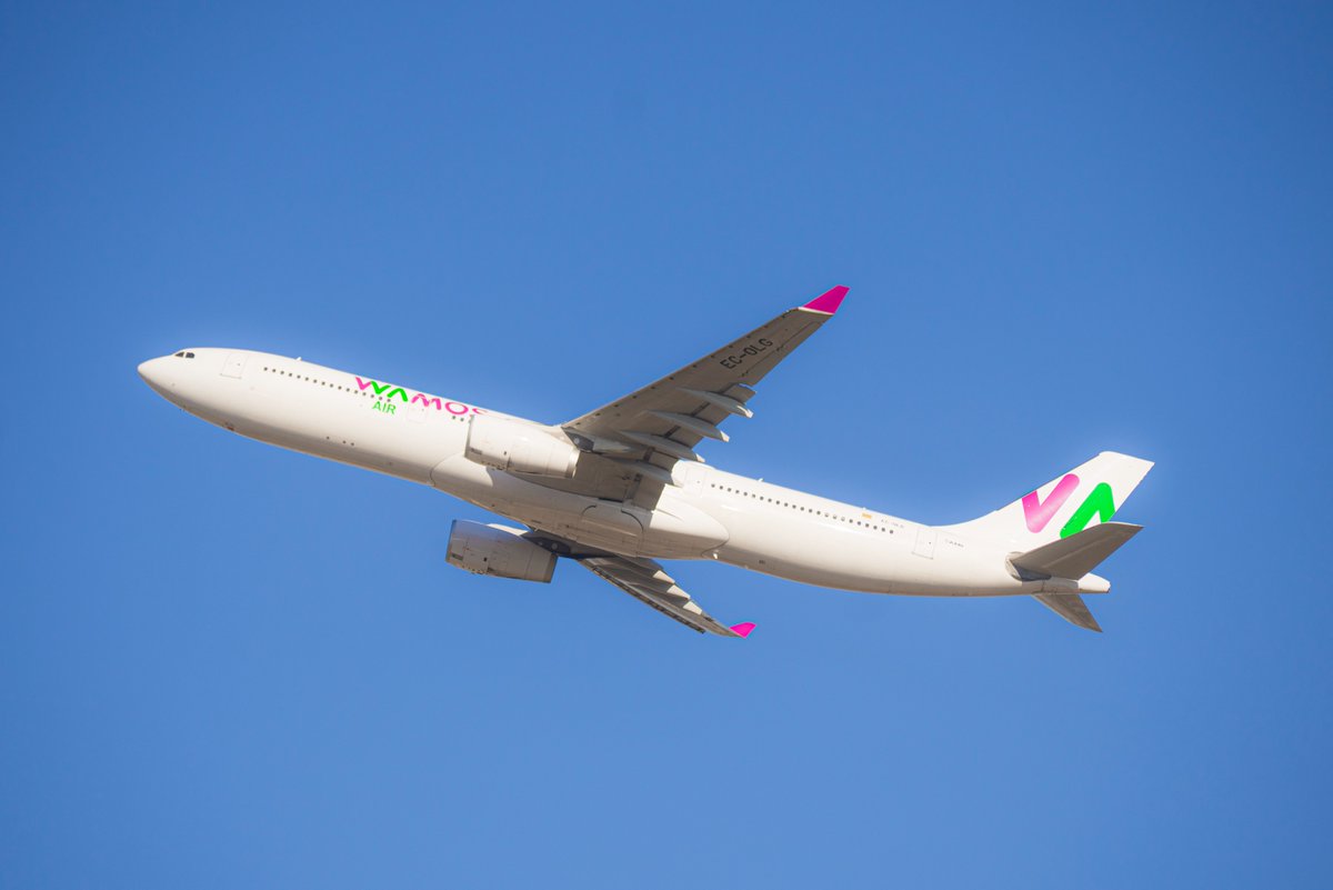 Fenyo_Rizsfold's tweet photo. 2026/02/01 成田空港
Wamos Air(スペインのリゾート向けチャーター航空会社)
NZ94 🇯🇵Tokyo(NRT)→🇳🇿Auckland
Airbus A330-343(EC-OLG)
#WamosAir
#ファインダー越しの私の世界
#キリトリセカイ
#写真好きな人と繫がりたい
#飛行機のある風景 https://t.co/xre68kh2iK