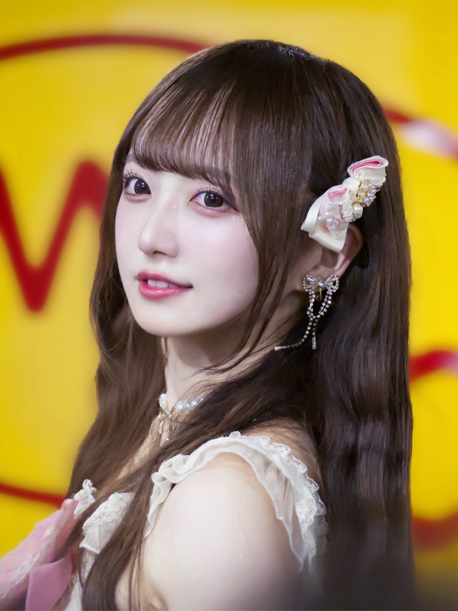 日比野芽奈 顔 汗