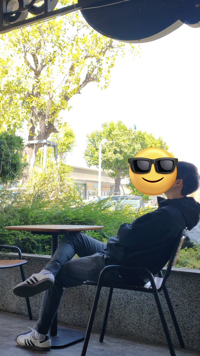 สองหกศูนย์สี่ tweet media