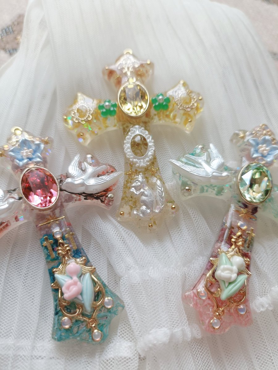 キャラメルリボン🎀1/25(日)22:00webshop💖✨ (@caramelribbonvv