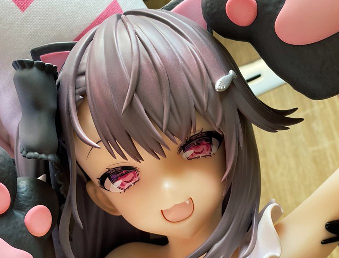 1/3.5クーちゃんデカい お顔良き トンプソンコンテンダーよりデカい 1/6ブレマートンと比べるとめちゃボリューミー