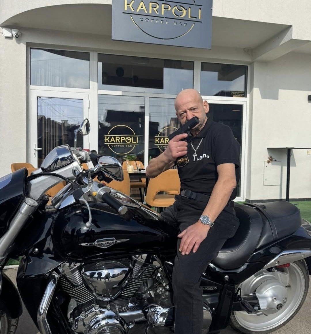 Кад опустим се мало наравно опалим рафал у плафон