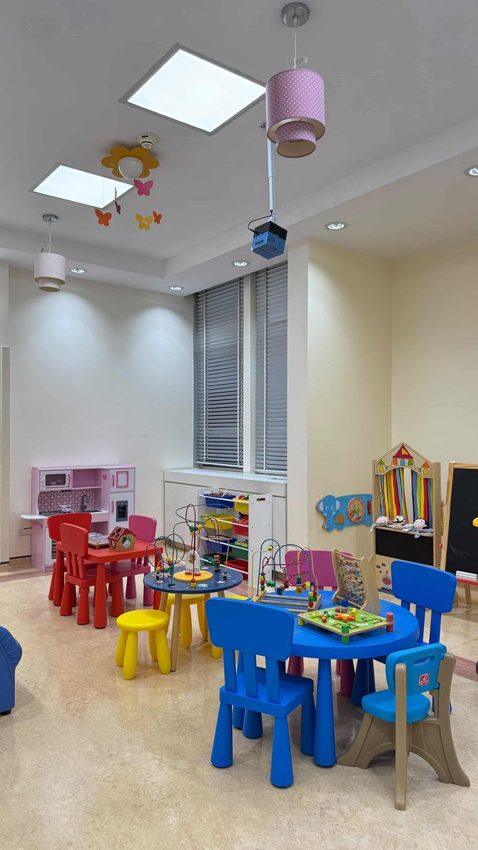 #مبادرة_بَهجة
<a href="/IAUPedsclub/">IAU Pediatrics Club</a> 
مبادرة بهجة، تبهج القلب❣️
شكرًا للنادي على منح الطلاب تجربة رائعة لتقضية يوم مع الاطفال بالمستشفى ،فرحة الاطفال اقل شي ممكن نسويه. الله يقومهم بالسلامة💛