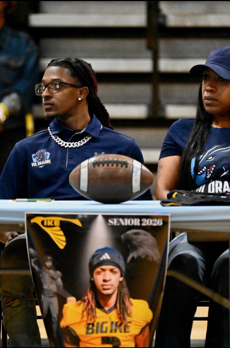 Michael Robinson tweet media