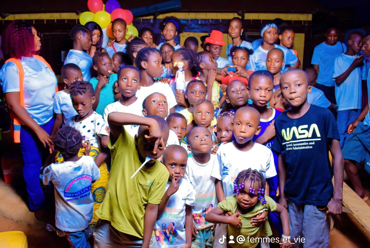 Femmes_et_vie's tweet photo. Nous avons passé un Noël  solidaire 🤶  avec les orphelins de #Nkayi  merci ne ne pas les oubliés 
@GouvernementCG  #congolais #Enfants https://t.co/7WkhVkG4Ah