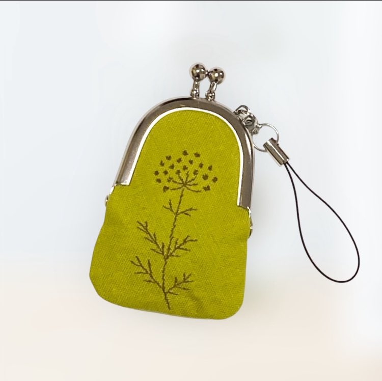 ミニがま口
お選びいただき
ありがとうございました😊

また再販する予定ですので
皆さま
よろしくお願いします♡

【coma zakka】
creema.jp/c/coma-zakka/i…