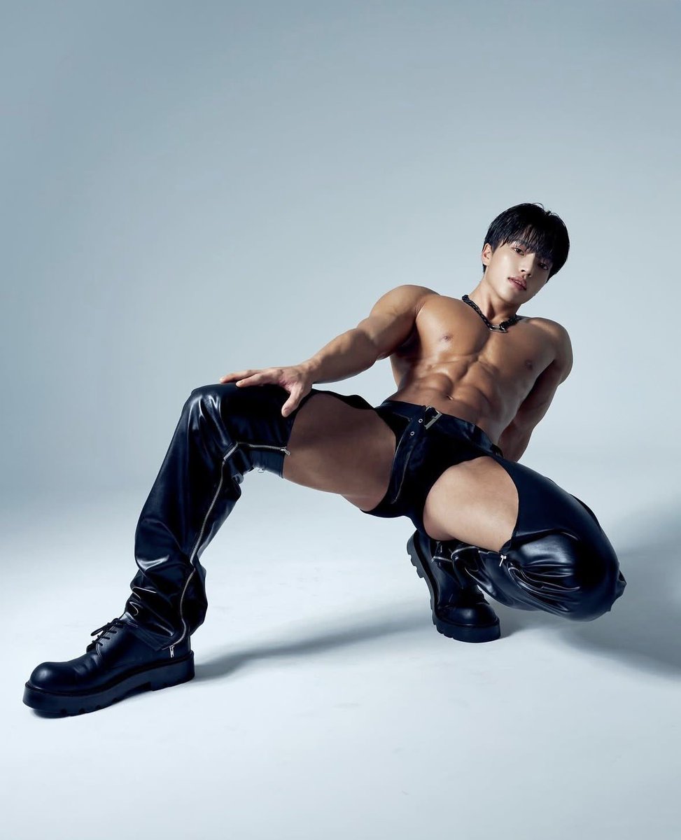 asianboys_daily's tweet photo. 2_wenty_3hree - Gyung Tae https://t.co/4lojqSpGo3