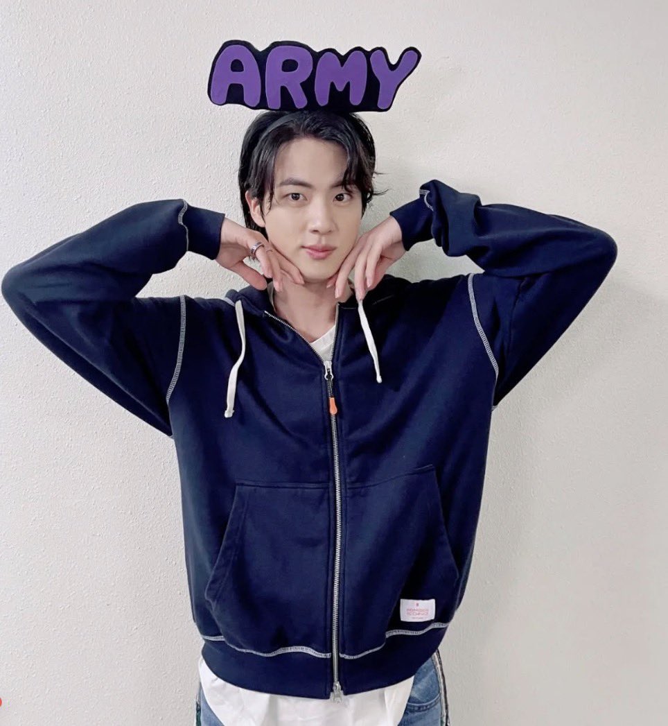 the new army bomb looks like this jin