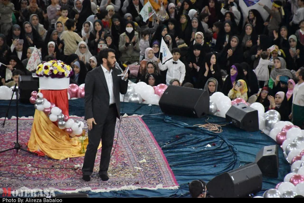 🔴 جشن باشکوه #میلاد حضرت مهدی (عج) با حضور گسترده و پرشور اقشار مختلف مردم مؤمن و #ولایتمدار زنجان در مصلی این شهر برگزار شد.
لینک خبر: 
mojerasa.ir/khabar/50183/