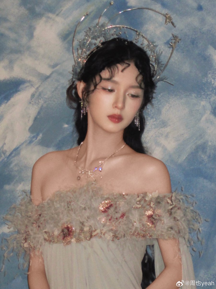 Simply Zhou Ye 周也 tweet media