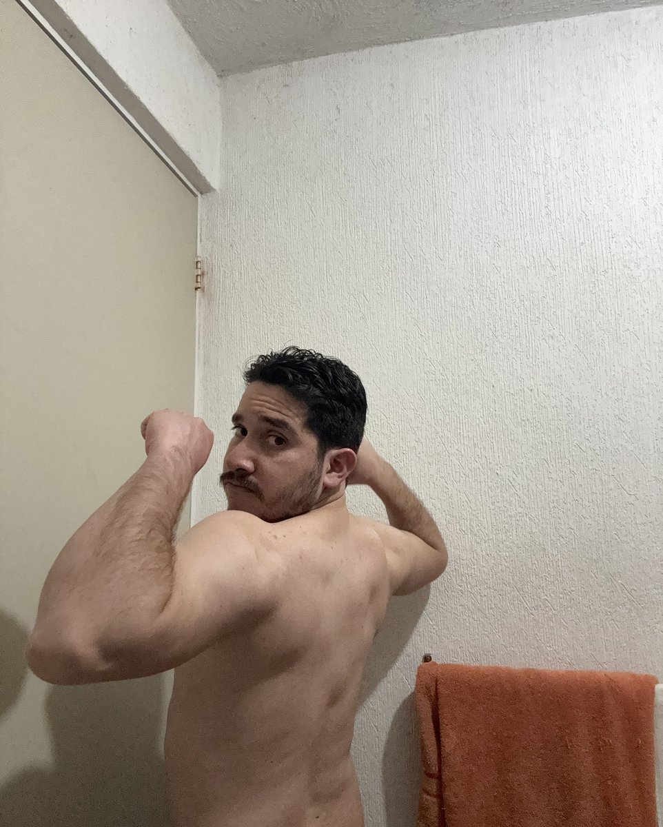 Caxna4's tweet photo. 😛
😎
😂 https://t.co/bG7vlCHHCK
