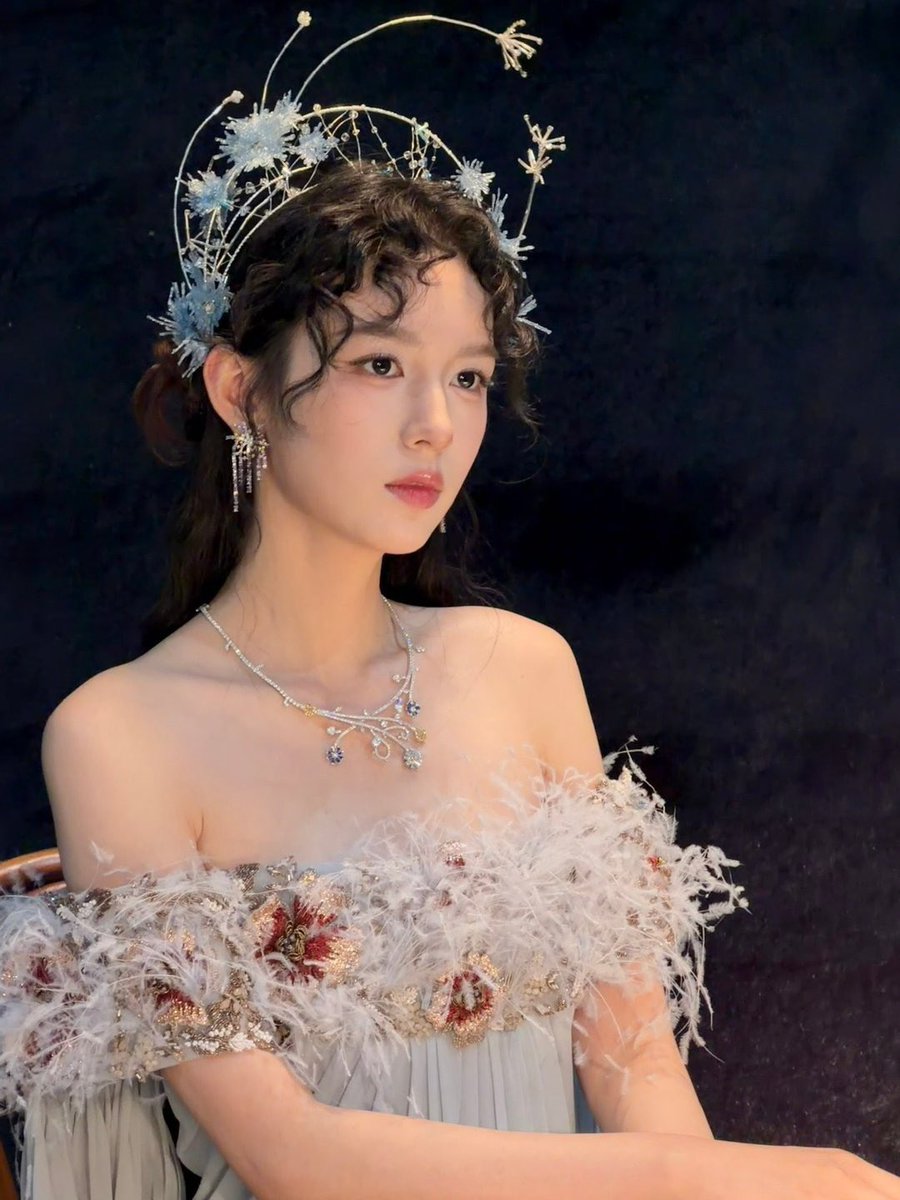 Simply Zhou Ye 周也 tweet media