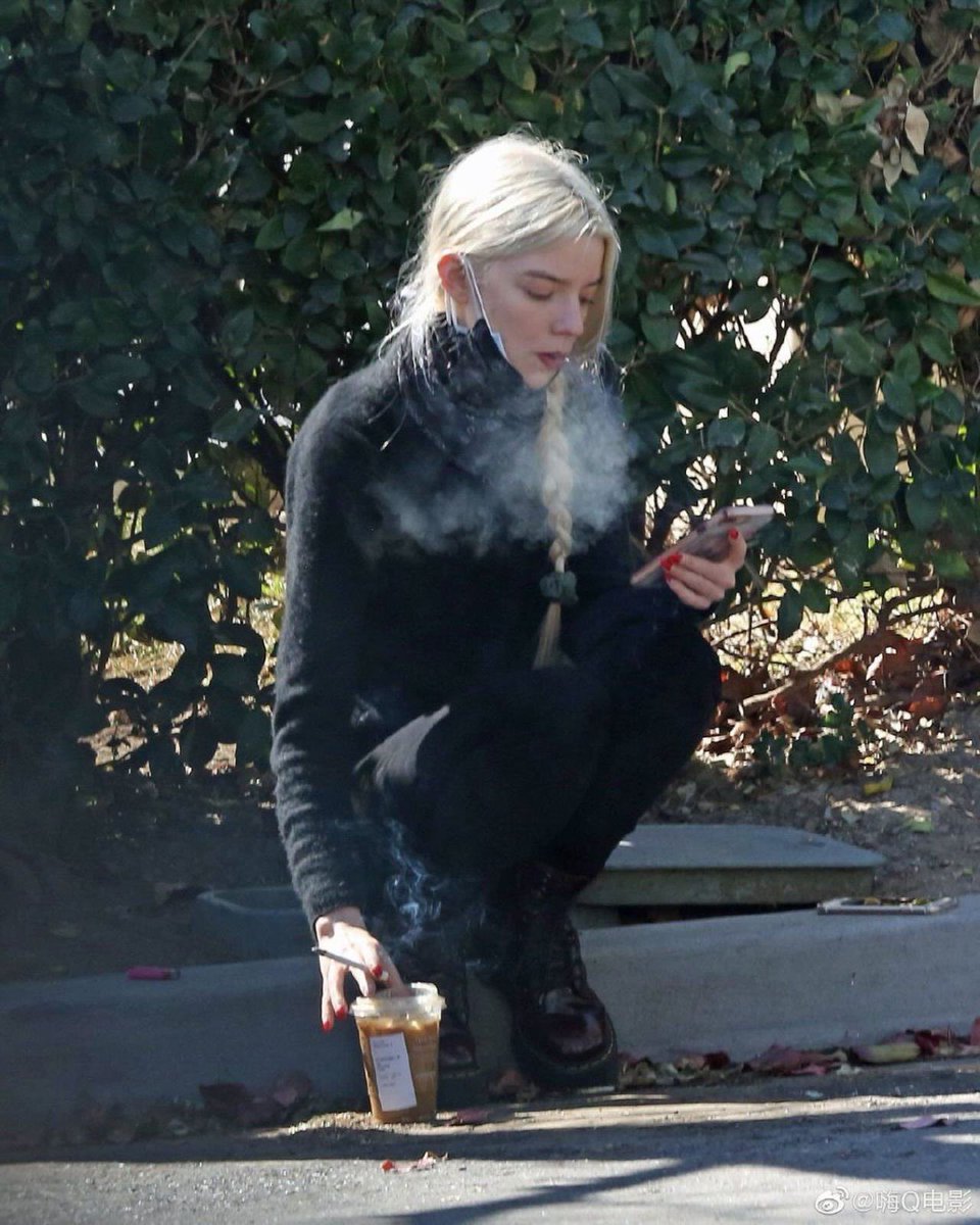 lindsayslung's tweet image. 