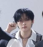 고양이가 발들고 있어요!!!!